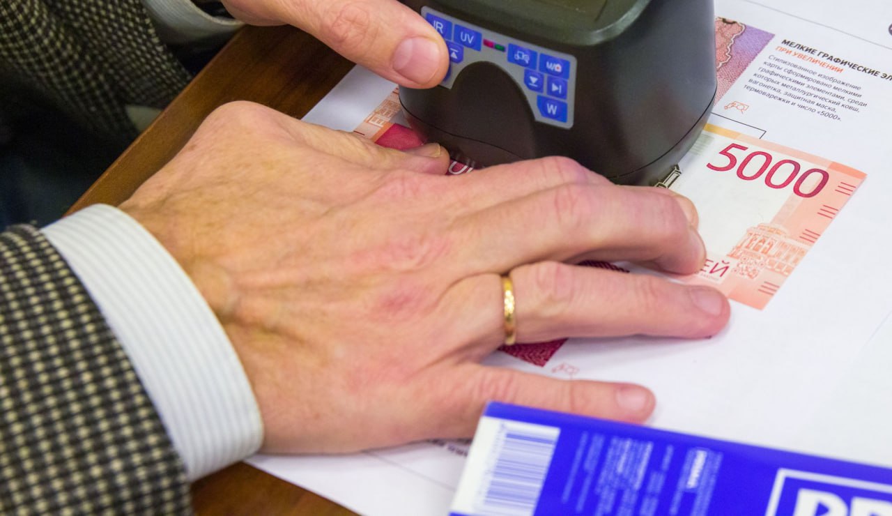 Южноуральские банки продолжают снижать выдачу потребкредитов