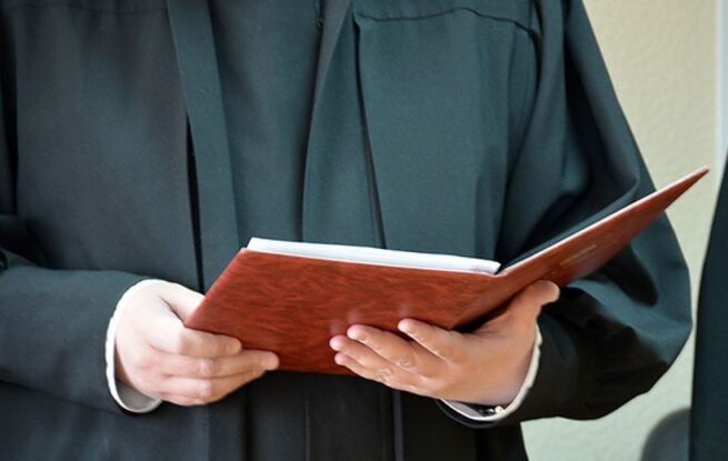 Прокуратура аннулировала запись о рождении несуществующего ребенка у осужденной мошенницы