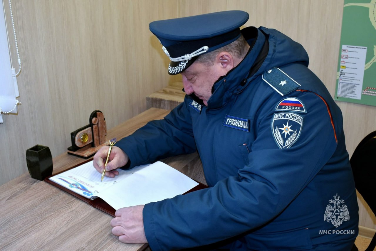 С новосельем, огнеборцы!. В городе Куса для федеральной противопожарной службы открыли новое пожарное депо С новосельем, огнеборцы!. В городе Куса для федеральной противопожарной службы открыли новое пожарное депо