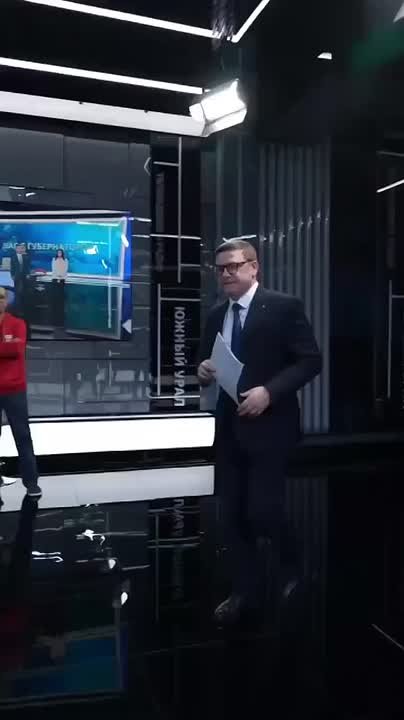 Губернатор Алексей Текслер в интервью ГТРК «Южный Урал» подробно рассказал о поддержке ветеранов специальной военной операции, программе «Герои Южного Урала» и системной работе по патриотическому воспитанию молодежи