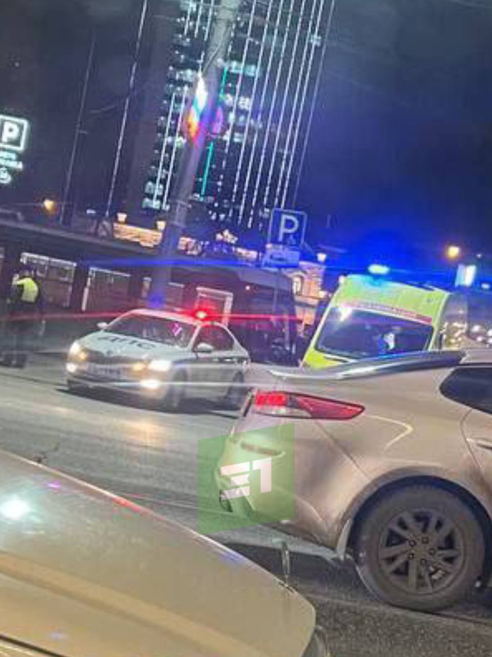 В центре Челябинска погибла 50-летняя женщина В центре Челябинска погибла 50-летняя женщина