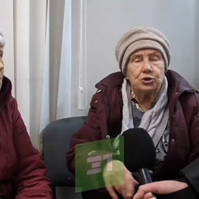 «Бабушки плачут, чуть не падают»