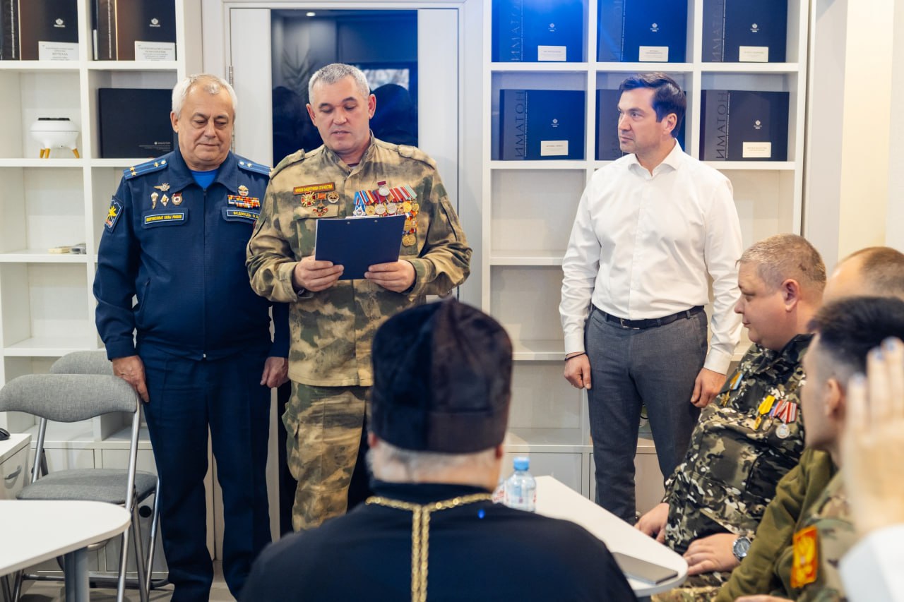 В Челябинске открылся третий центр психологической помощи бойцам СВО и их семьям В Челябинске открылся третий центр психологической помощи бойцам СВО и их семьям