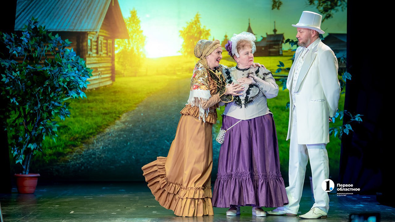 «Сцена все лечит. Выходишь на нее, все забываешь. На ней я не чувствую себя инвалидом», – так Лидия Косырева признается в любви творчеству