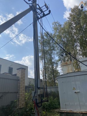 В Челябинске в суд направлено уголовное дело по обвинению электромонтера в нарушении правил безопасности, повлекшем травмирование рабочего