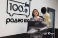 Челябинка стала победительницей акции «Слушай и лети» на юбилейном шоу «Радио 100»