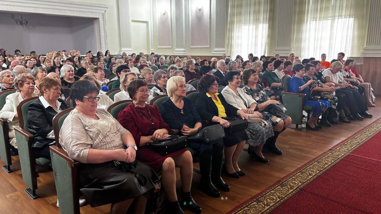 В Копейске отпраздновали 35-летие со Дня образования налоговых органов В Копейске отпраздновали 35-летие со Дня образования налоговых органов