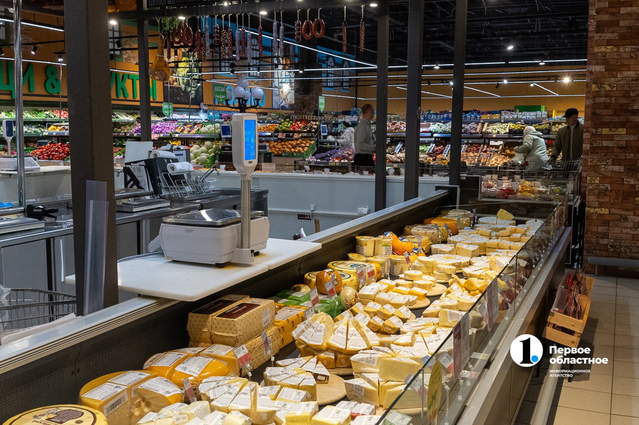 В день открытия «Гипер Ленты» челябинцы побежали искать знакомые товары и скидки В день открытия «Гипер Ленты» челябинцы побежали искать знакомые товары и скидки