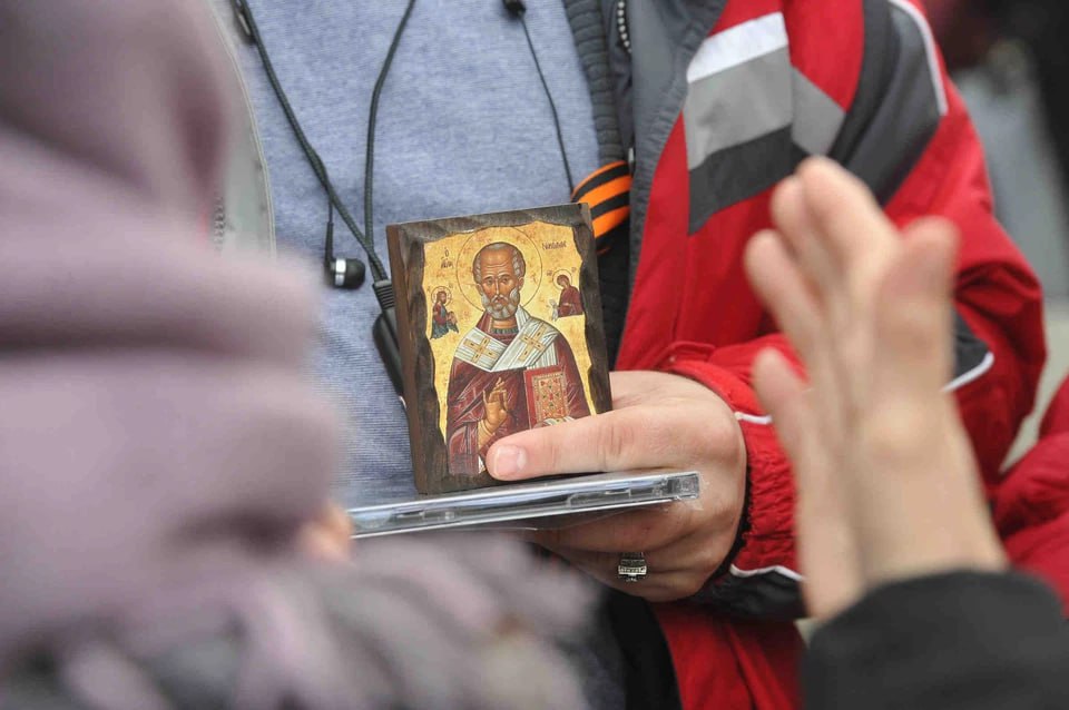 Челябинский священник рассказал, какие иконы можно передавать бойцам на СВО