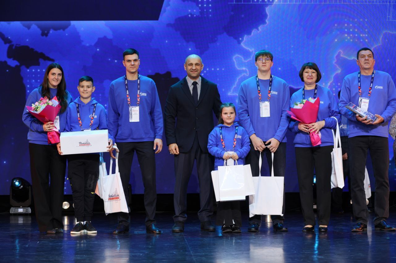 Две южноуральские семьи вошли в число победителей Фестиваля трудовых династий УрФО