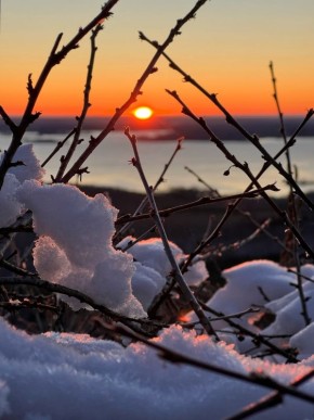 С добрым утром, земляки!. Пусть ваши выходные будут добрыми и тёплыми! На фото: Рассвет, Ильменский хребет г.Ишумак