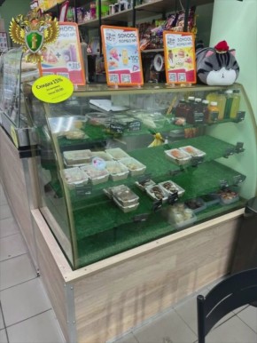 На Котина из-за тараканов закрыли доставку суши