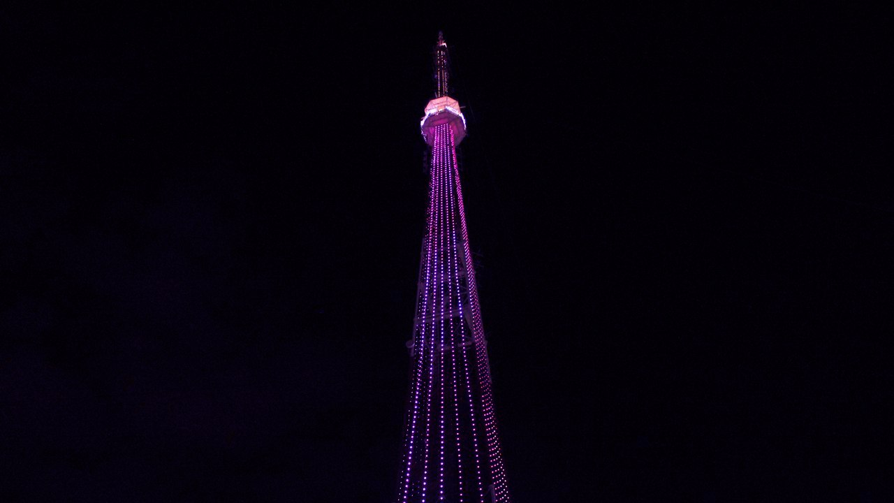 В Челябинске включат фиолетовую подсветку ко Дню недоношенных детей