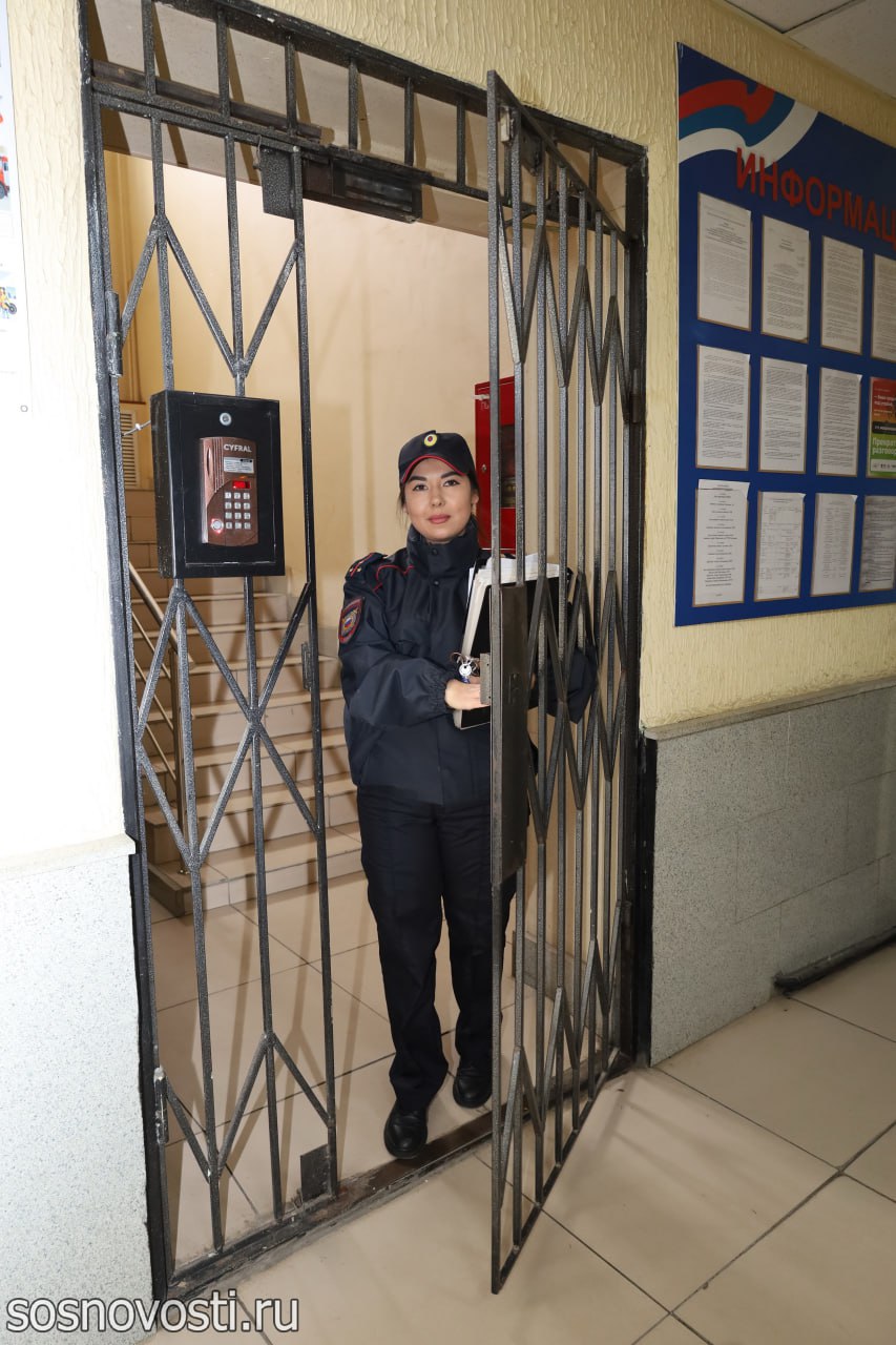 В канун Дня участковых уполномоченных Анжелика Бурилова получила благодарность от начальника ГУ МВД по Челябинской области В канун Дня участковых уполномоченных Анжелика Бурилова получила благодарность от начальника ГУ МВД по Челябинской области