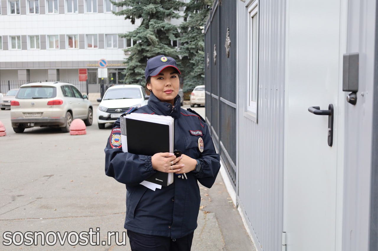 В канун Дня участковых уполномоченных Анжелика Бурилова получила благодарность от начальника ГУ МВД по Челябинской области