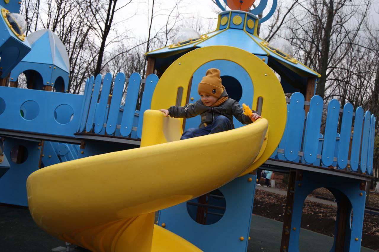 В Ясиноватой открыли первую очередь парка, который восстановили при поддержке Челябинской области в рамках шефского взаимодействия В Ясиноватой открыли первую очередь парка, который восстановили при поддержке Челябинской области в рамках шефского взаимодействия