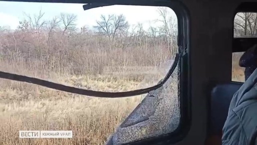 Под Челябинском пригородный поезд столкнулся с мусоровозом