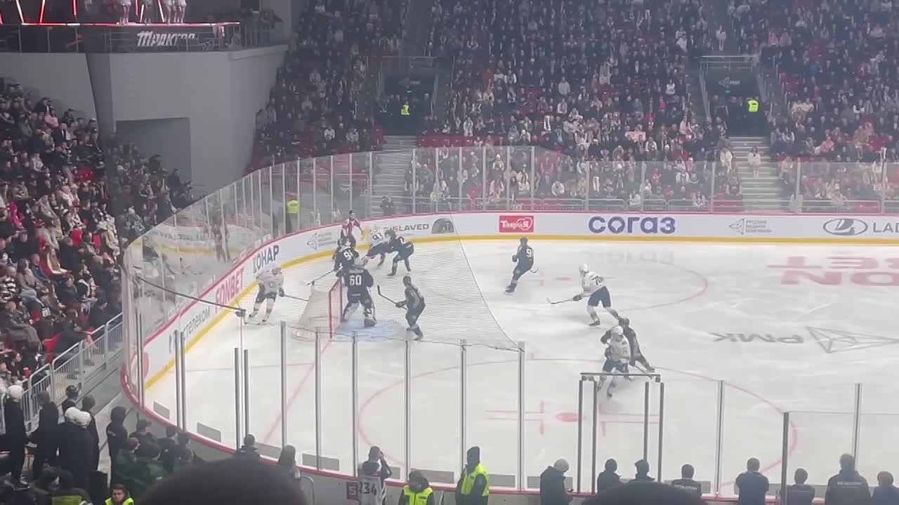 Челябинский «Трактор» уступил магнитогорскому «Металлургу» в южноуральском дерби