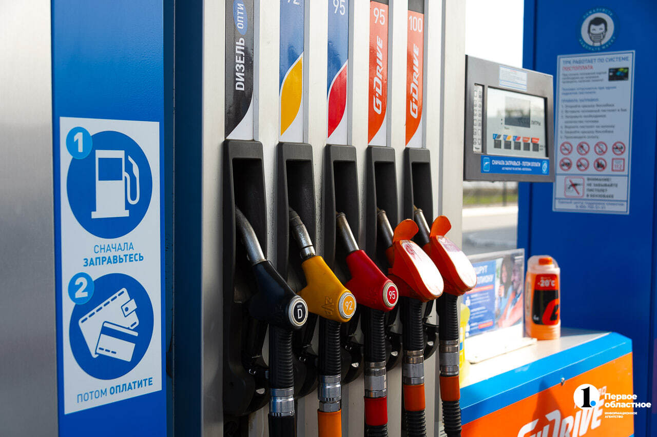 Бензин в Челябинской области подорожал на 13% за год