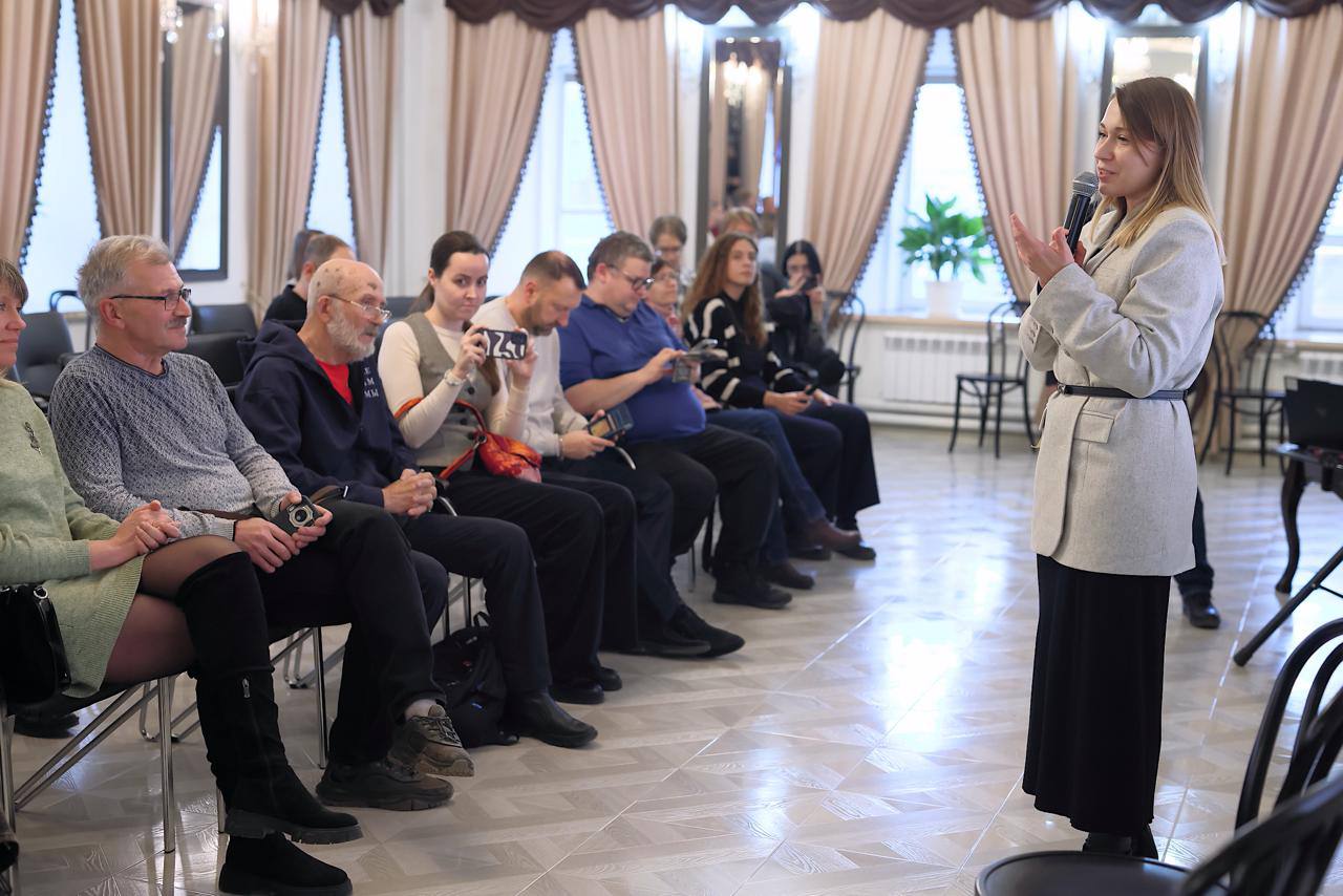 Челябинцам показали документальный фильм «Пещерный град» Челябинцам показали документальный фильм «Пещерный град»