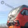 Пассажирский поезд врезался в мусоровоз под Челябинском: есть погибший и пострадавшие, сообщают очевидцы
