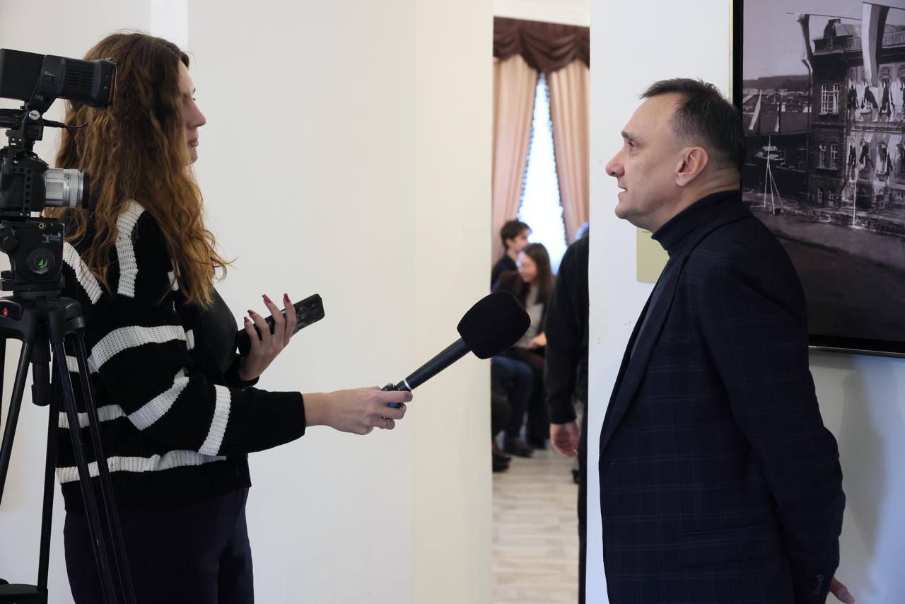 Челябинцам показали документальный фильм «Пещерный град» Челябинцам показали документальный фильм «Пещерный град»