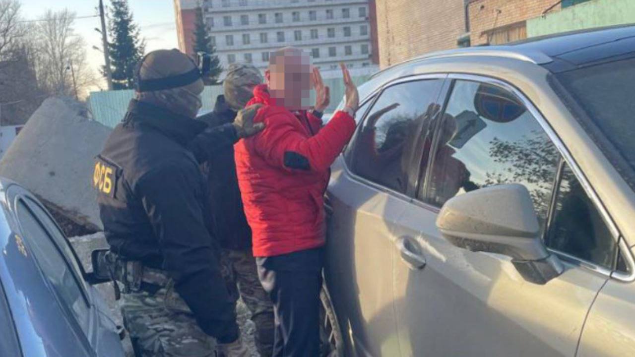 В Челябинской области сотрудниками ФСБ задержан адвокат, подозреваемый в посредничестве во взяточничестве В Челябинской области сотрудниками ФСБ задержан адвокат, подозреваемый в посредничестве во взяточничестве