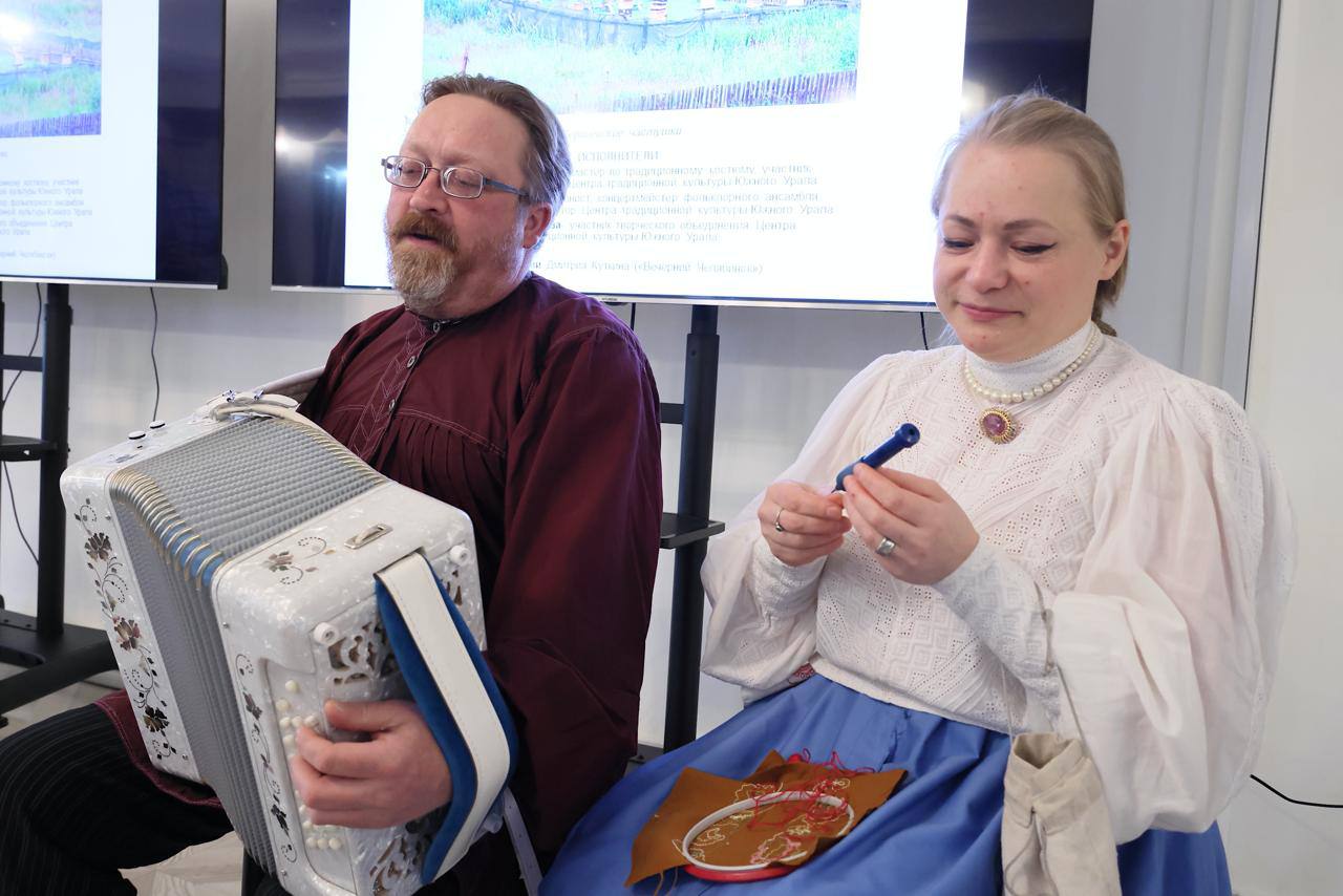 Челябинцам показали документальный фильм «Пещерный град» Челябинцам показали документальный фильм «Пещерный град»