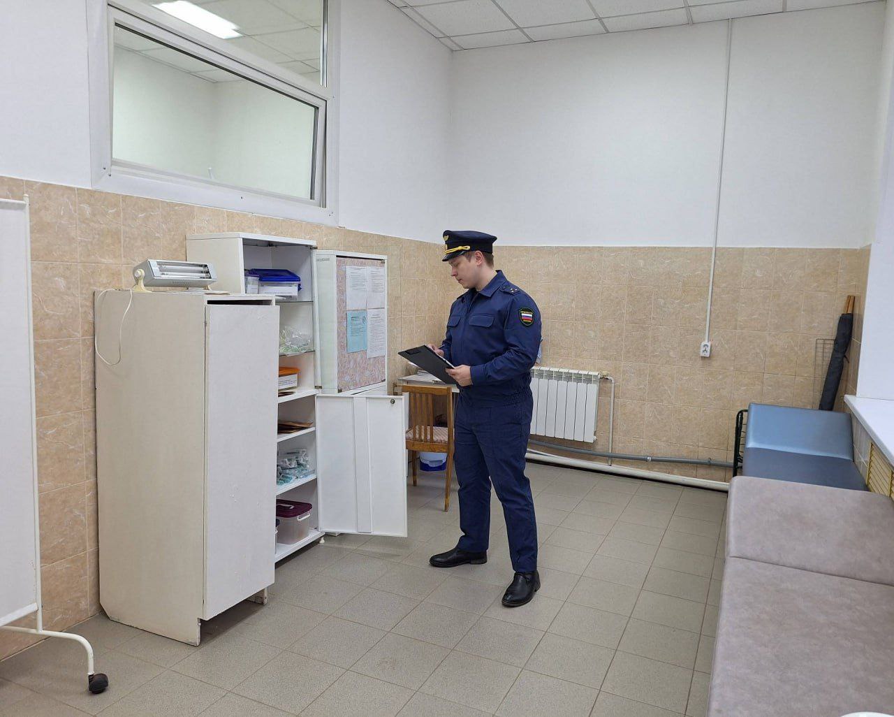 В медкабинетах школ Карабаша нет необходимой техники В медкабинетах школ Карабаша нет необходимой техники