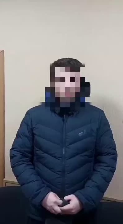 Расклейщика рекламы концерта Ваенги оштрафовали на 10 тысяч рублей