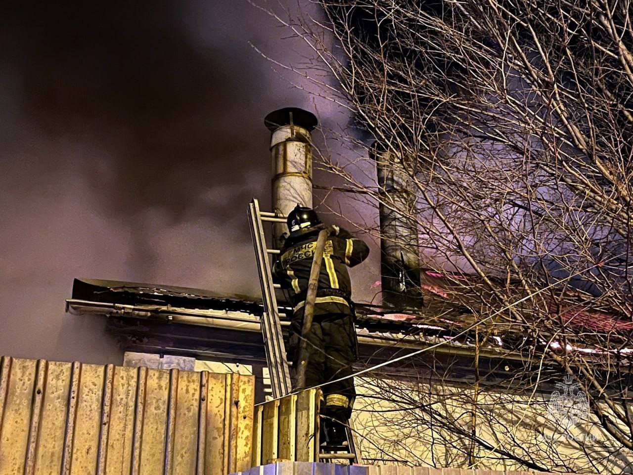В поселке Плановый из-за электропроводки погиб человек В поселке Плановый из-за электропроводки погиб человек