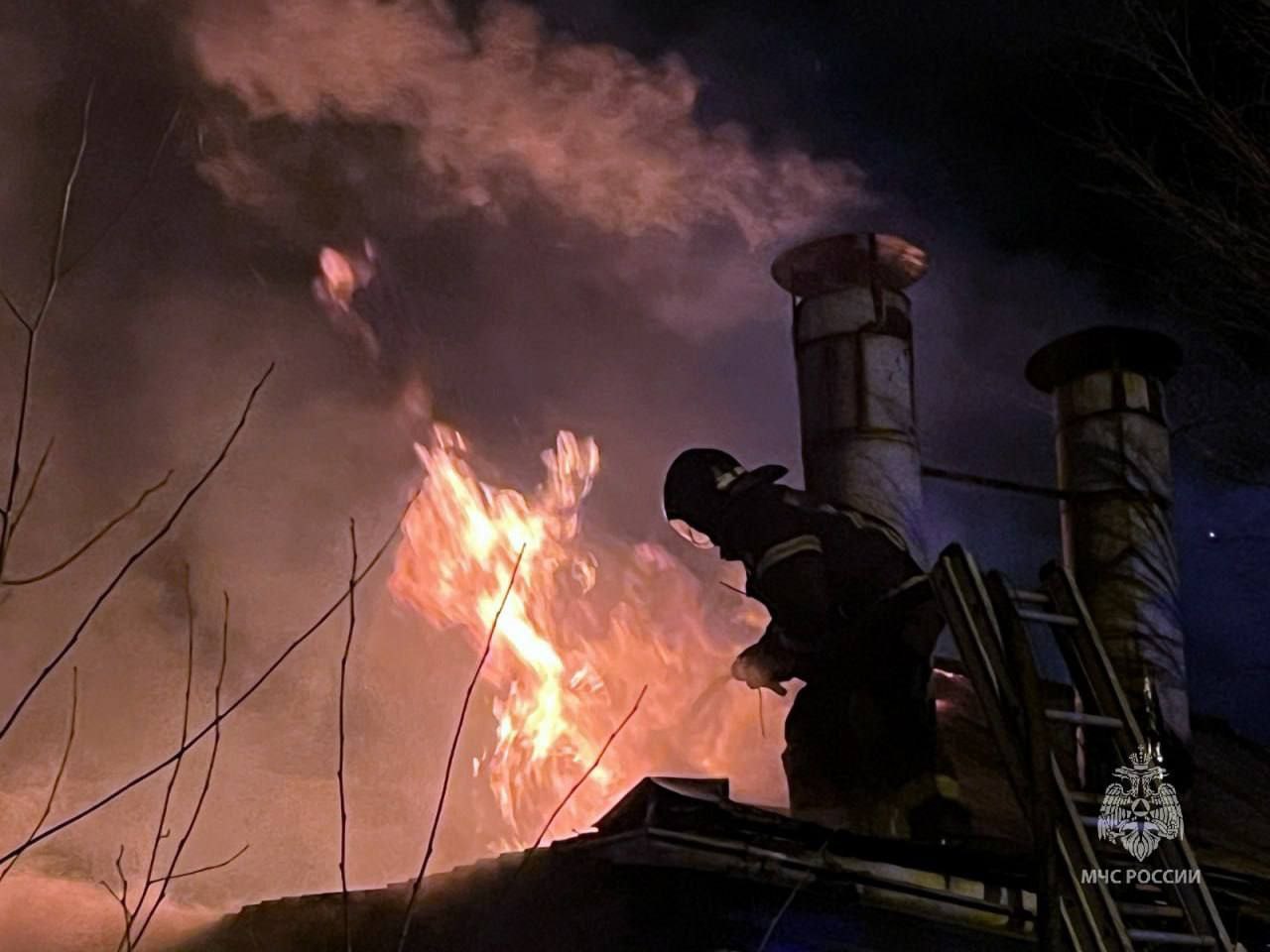 В поселке Плановый из-за электропроводки погиб человек В поселке Плановый из-за электропроводки погиб человек