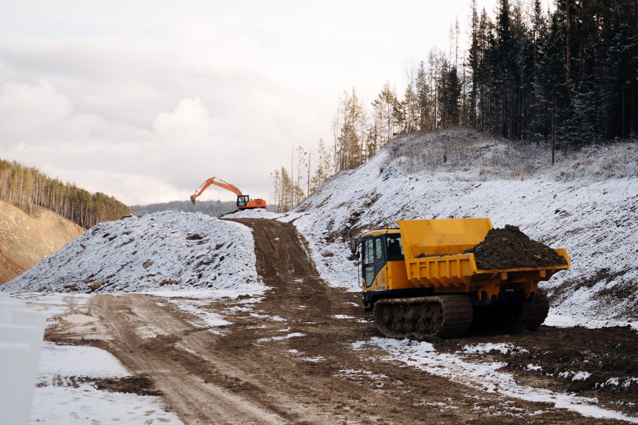Такого в России еще не было: беспилотная техника помогает строить трассу в Челябинской области Такого в России еще не было: беспилотная техника помогает строить трассу в Челябинской области