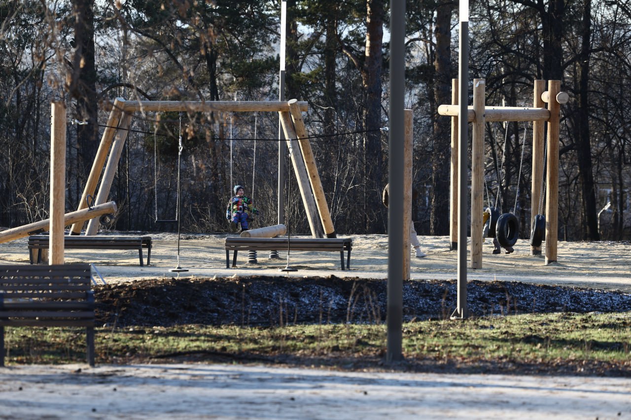 Губернатор Алексей Текслер поручил сохранить аттракционы в парке Автозаводцев в Миассе Губернатор Алексей Текслер поручил сохранить аттракционы в парке Автозаводцев в Миассе