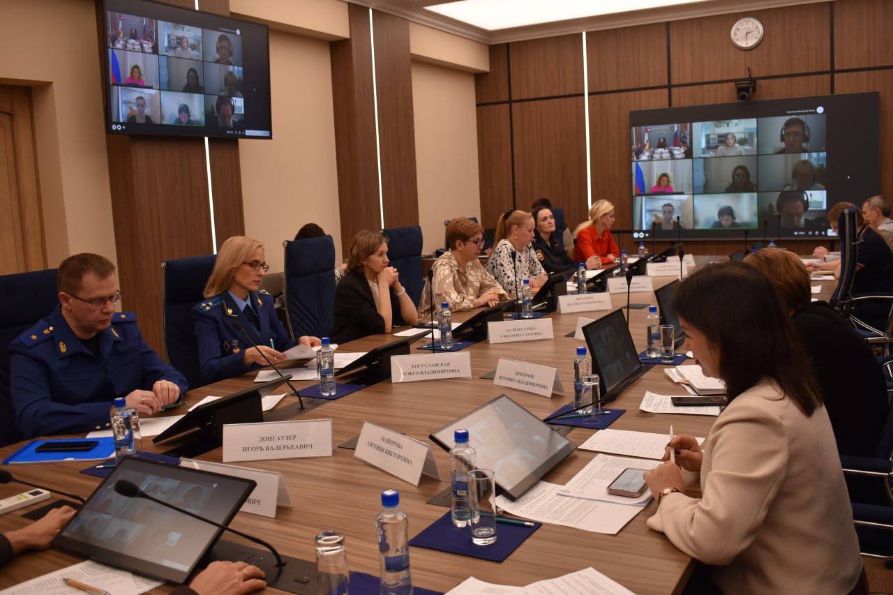 Прокурор региона принял участие в совещании под председательством Уполномоченного по правам ребёнка в Российской Федерации по вопросам системы профилактики социального сиротства Прокурор региона принял участие в совещании под председательством Уполномоченного по правам ребёнка в Российской Федерации по вопросам системы профилактики социального сиротства