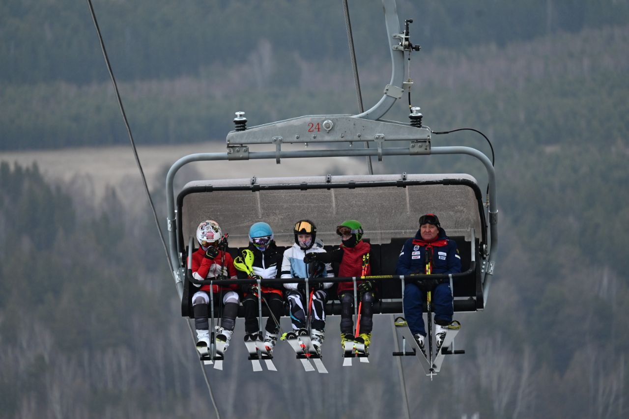 Артём Жога: На Урале стартует сезон зимних видов спорта Артём Жога: На Урале стартует сезон зимних видов спорта