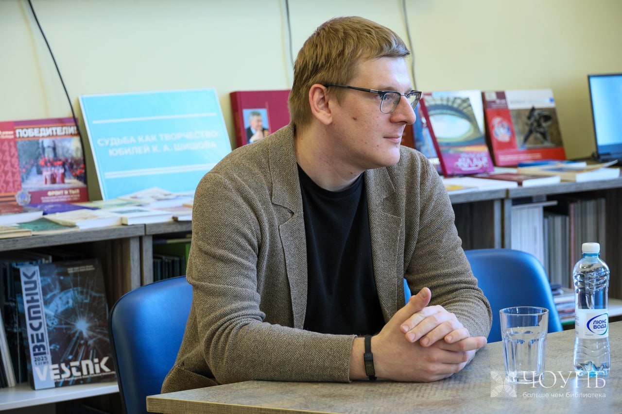 Алексей Рожков и Павел Сагдиев провели в Публичной библиотеке Урок мужества Алексей Рожков и Павел Сагдиев провели в Публичной библиотеке Урок мужества