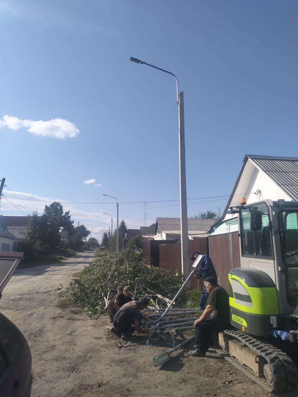 В Копейске продолжаются работы по восстановлению уличного освещения В Копейске продолжаются работы по восстановлению уличного освещения