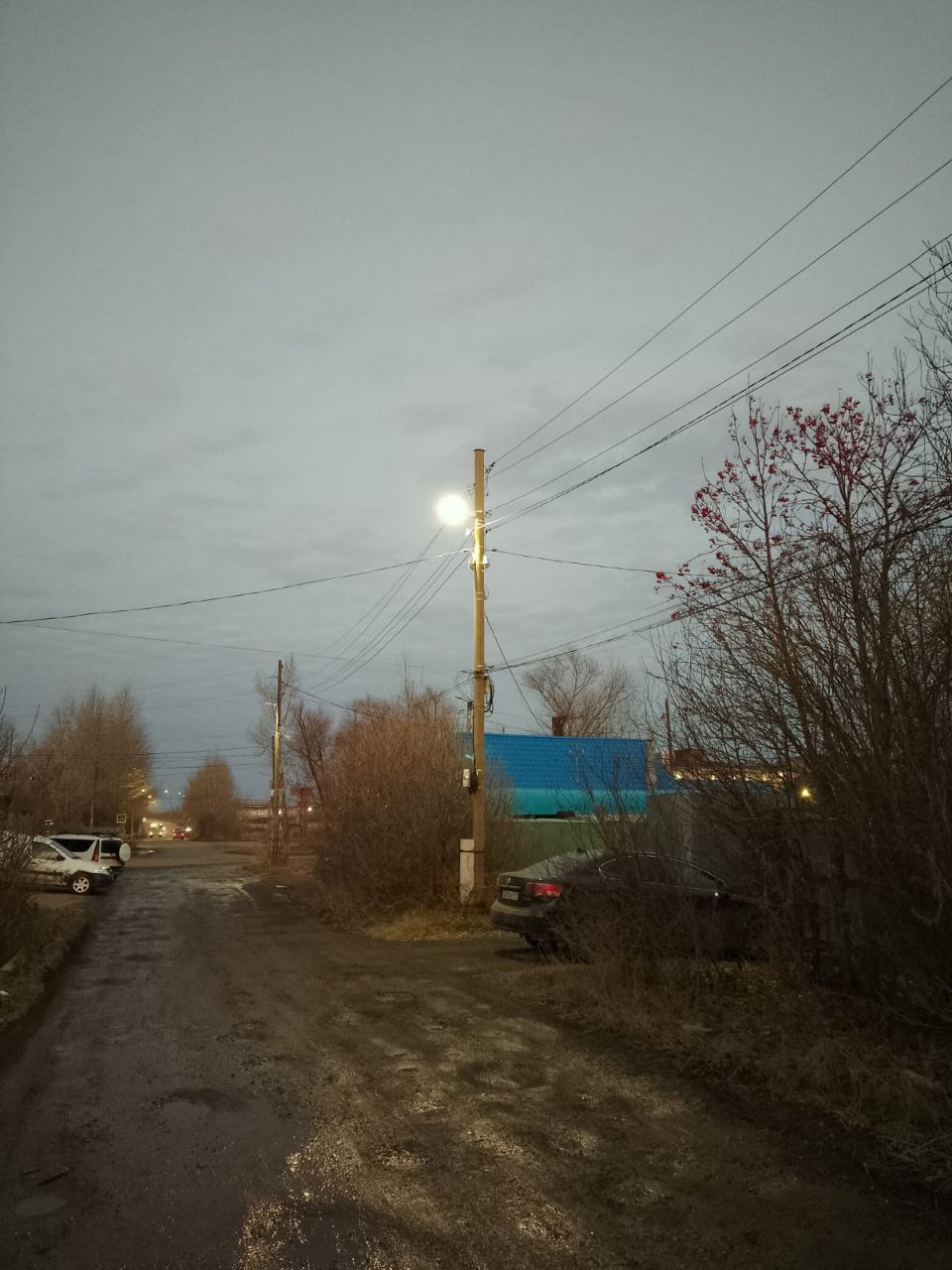 В Копейске продолжаются работы по восстановлению уличного освещения