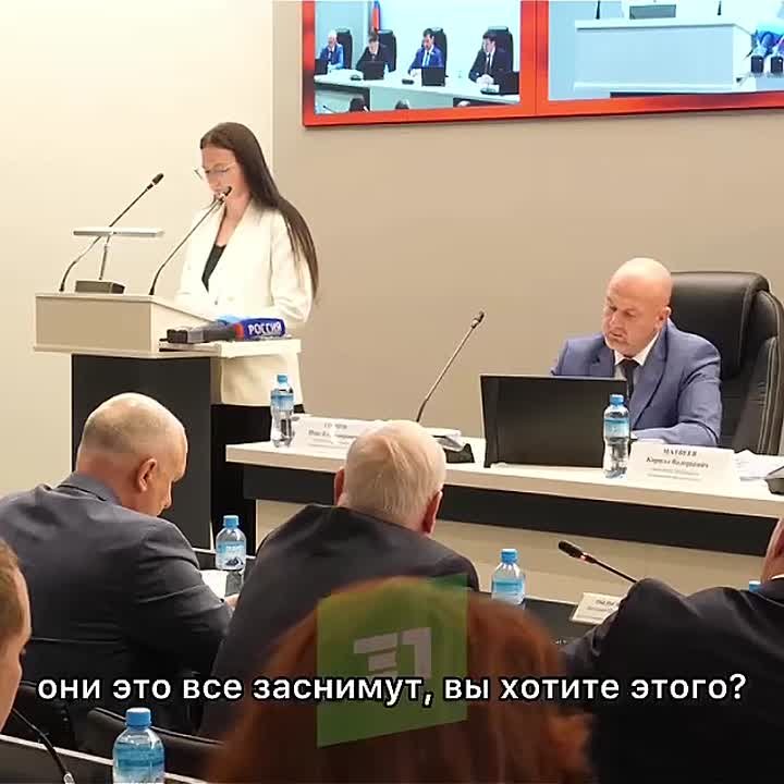 Депутаты обиделись, что на их запросы не реагируют