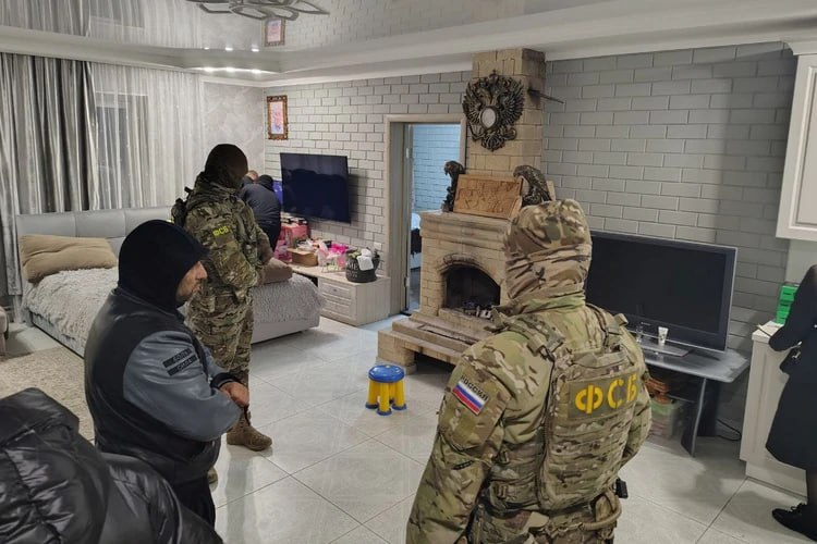 Главу межэтнической ОПГ «Артаковские» и криминального авторитета задержали в Челябинске