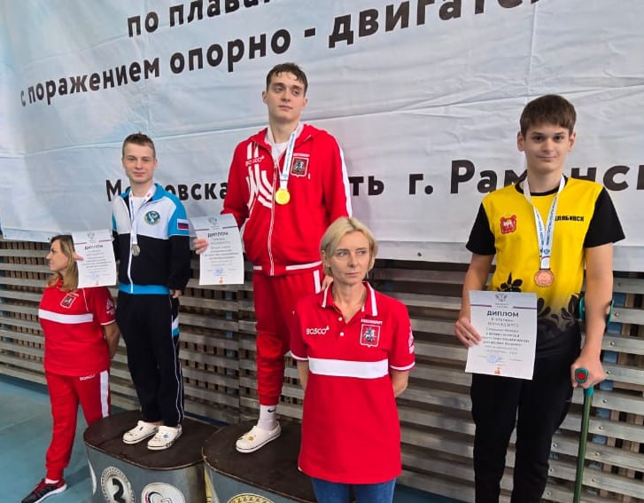 Южноуральские пловцы завоевали медали первенств России (спорт ЛИН)