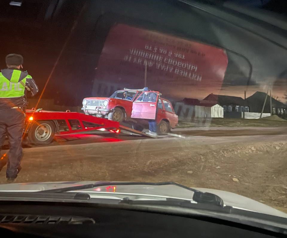 Магнитогорские госавтоинспекторы задержали нетрезвого водителя при попытке скрыться