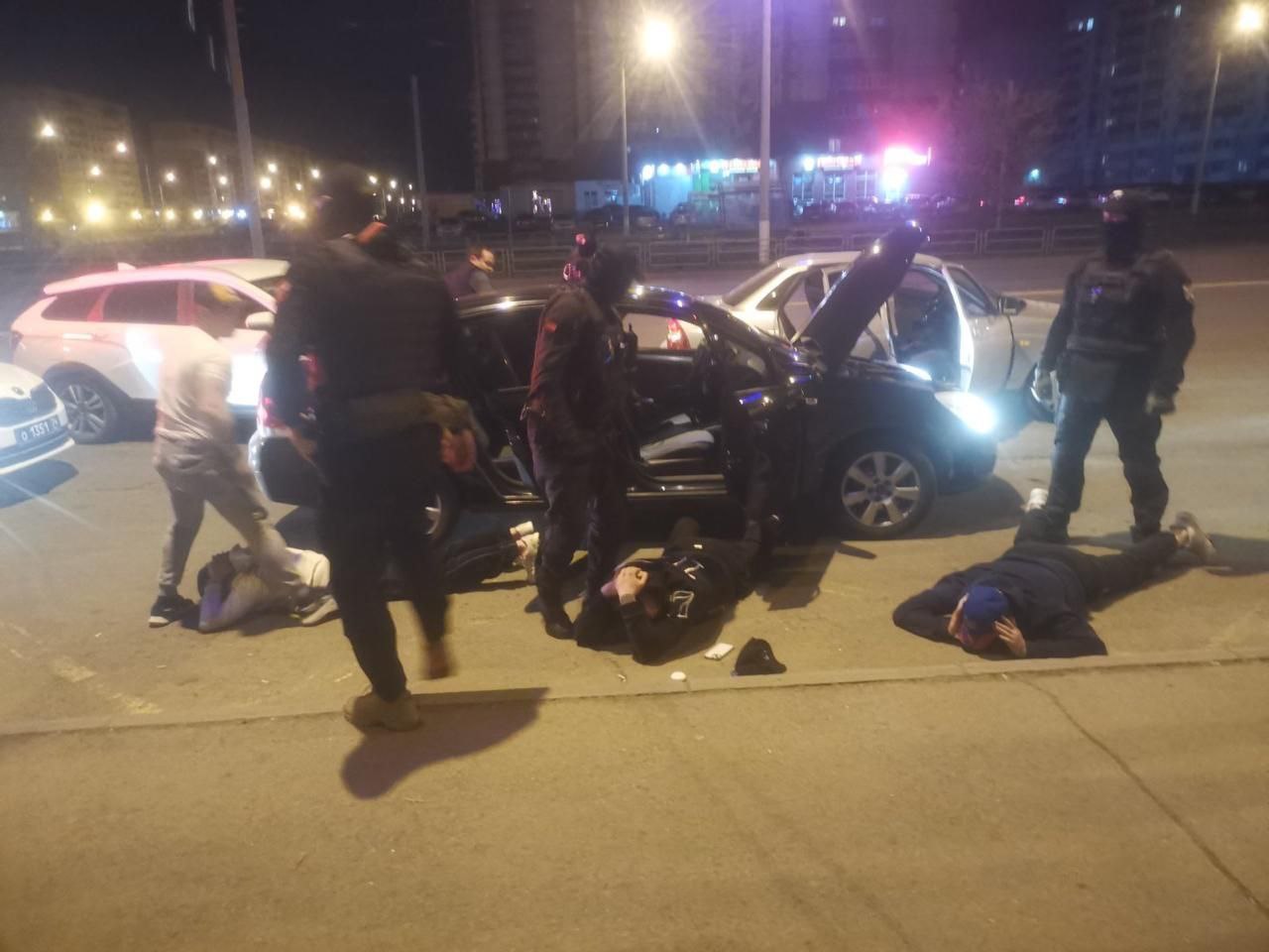 В Магнитогорске участники ОПГ, задержанные сотрудниками полиции и УФСБ за грабежи и вымогательства, приговорены к длительным срокам лишения свободы