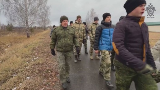 Сотрудники военных следственных органов СК России провели занятие для юнармейцев