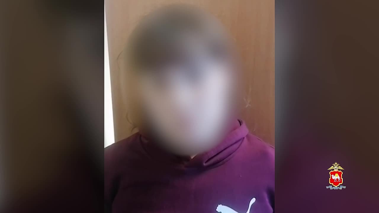 В Озерске полицейские задержали подозреваемую в сбыте синтетических наркотиков