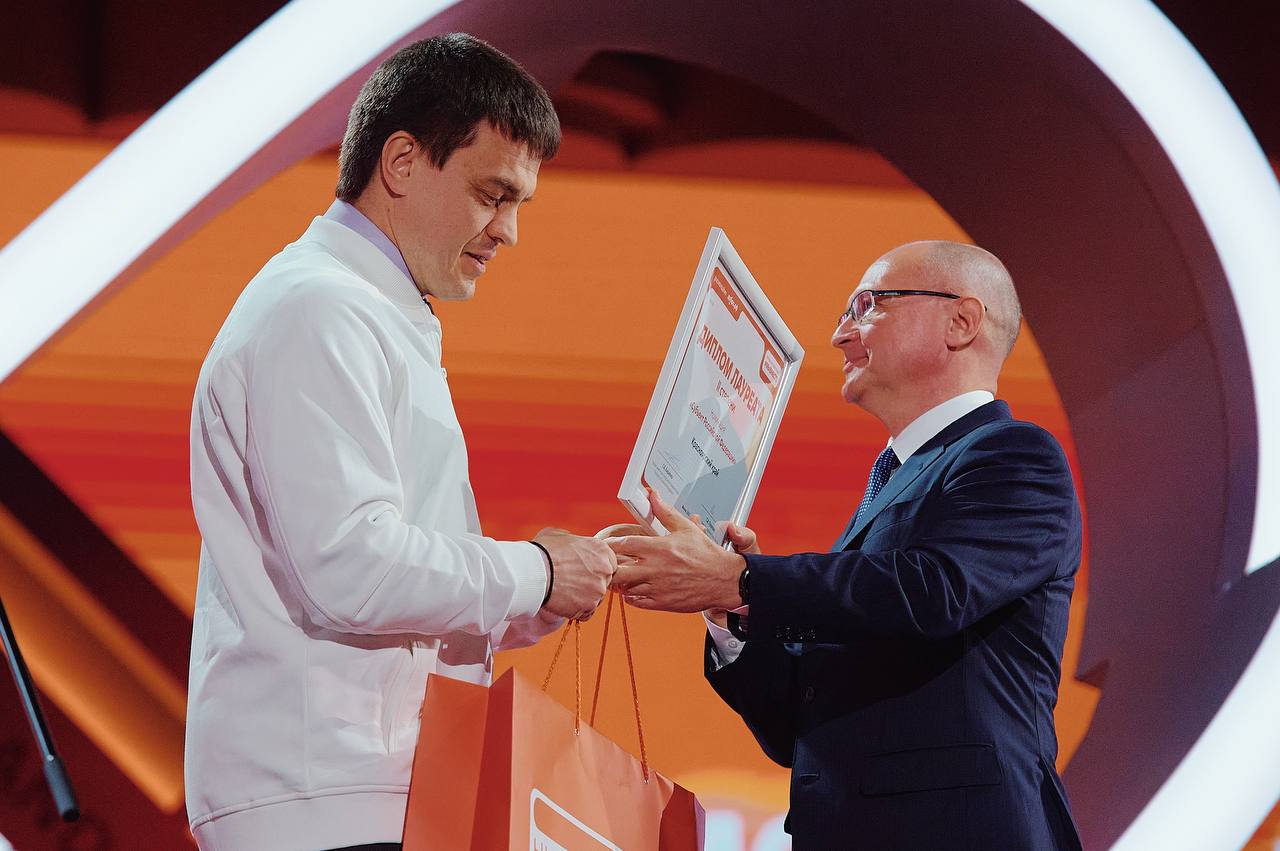 Сергей Кириенко наградил лауреатов Премии #МЫВМЕСТЕ в номинациях «Субъекты Российской Федерации» и «Партнёрство года»! Сергей Кириенко наградил лауреатов Премии #МЫВМЕСТЕ в номинациях «Субъекты Российской Федерации» и «Партнёрство года»!