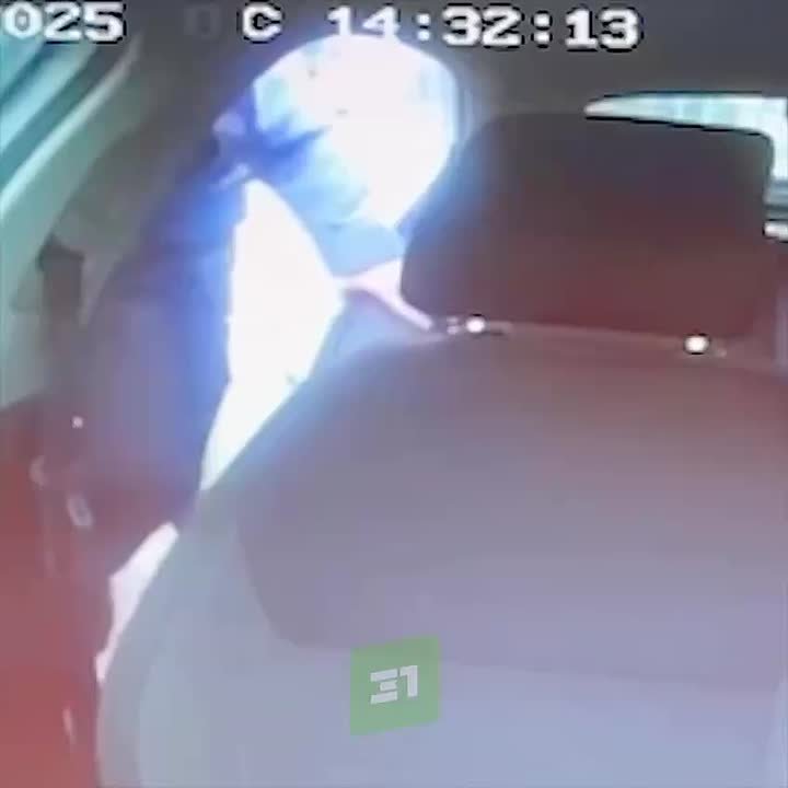 Экипаж ДПС помог пенсионеру с сильными болями