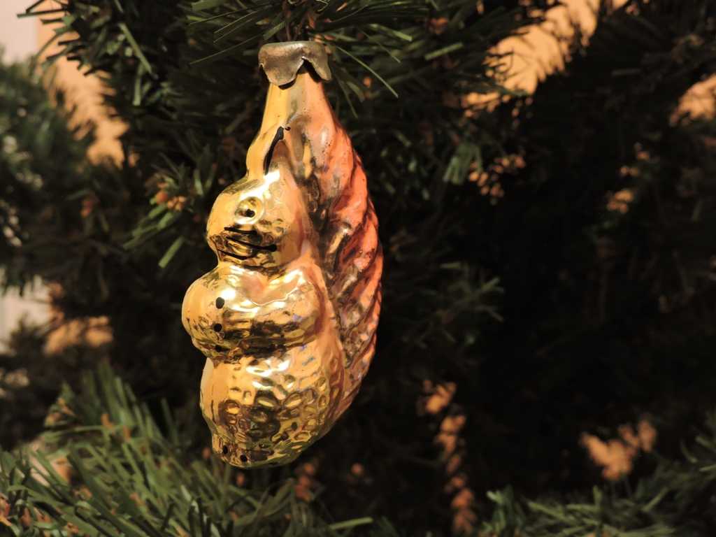 Коллекционер Фания Смирнова объяснила рост популярности советских новогодних игрушек Коллекционер Фания Смирнова объяснила рост популярности советских новогодних игрушек