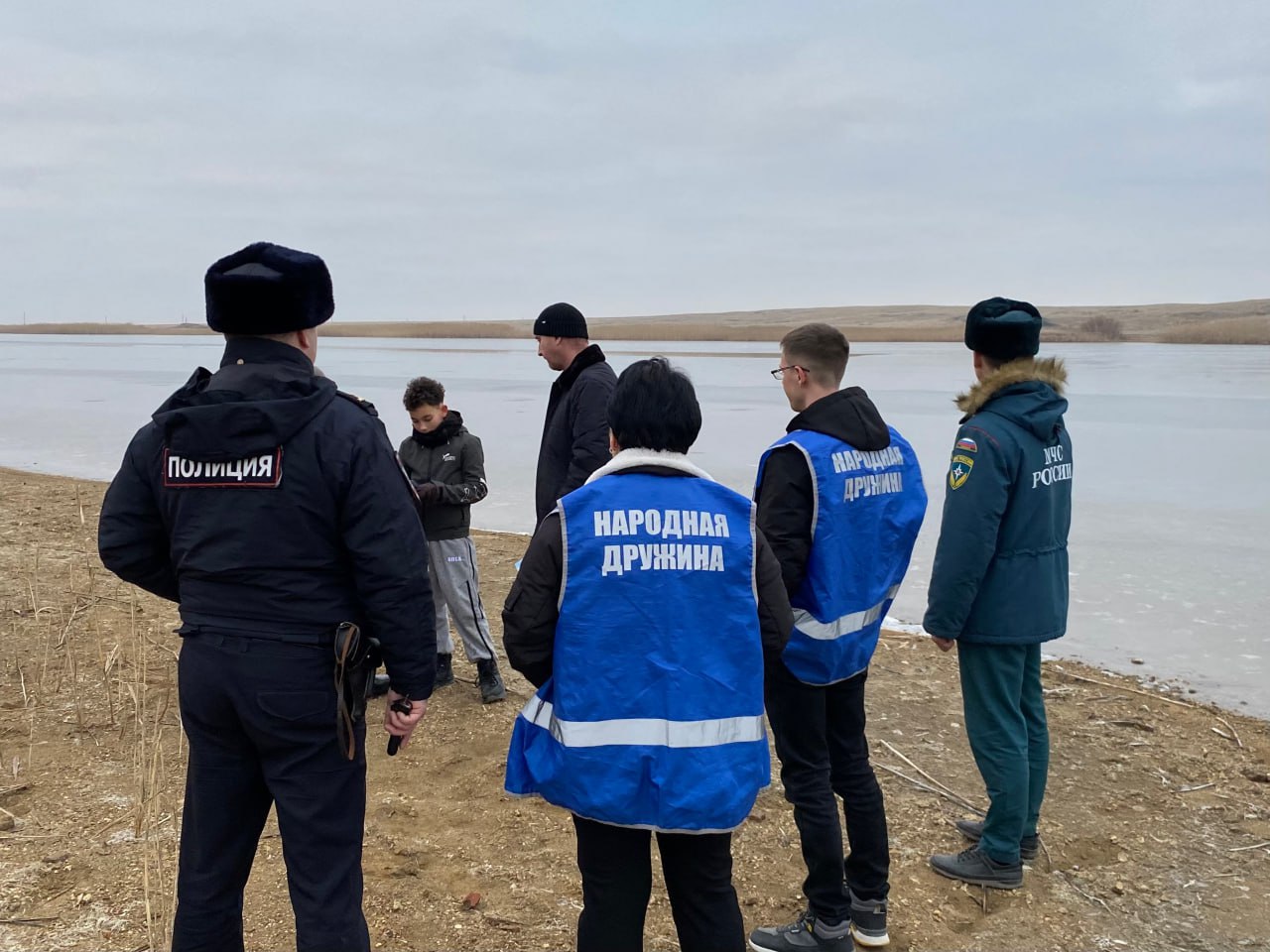 Полицейские провели межведомственные рейды в рамках акции «Тонкий лед» в Брединском районе Полицейские провели межведомственные рейды в рамках акции «Тонкий лед» в Брединском районе